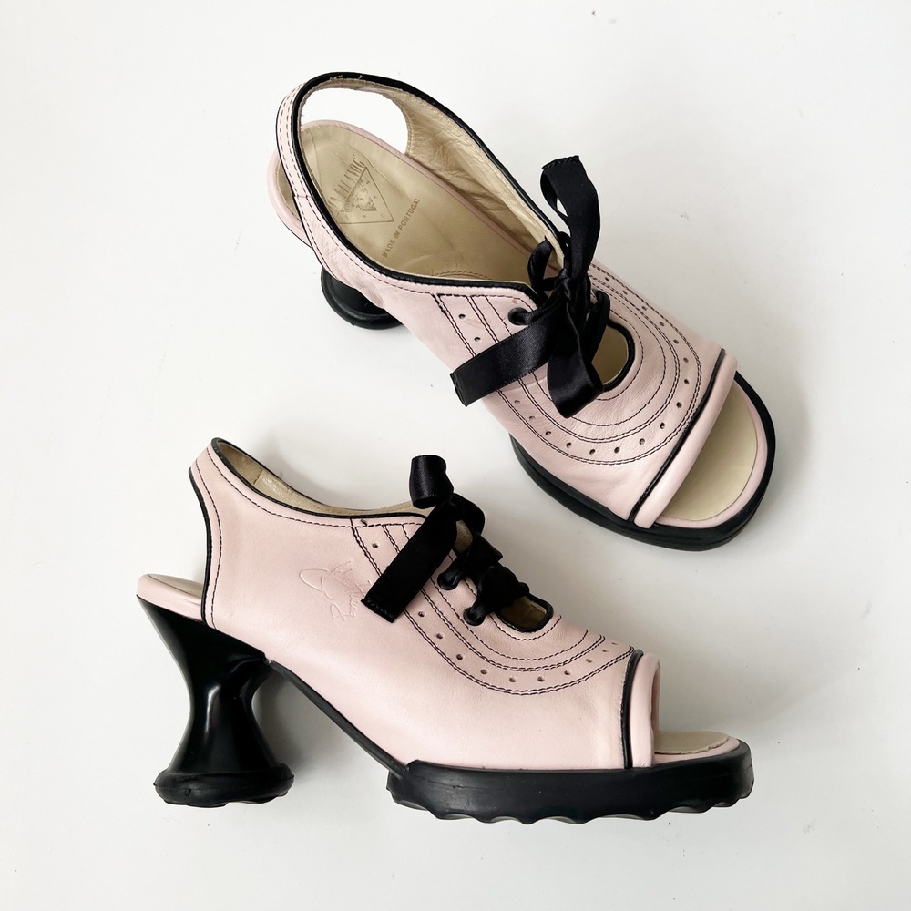 John Fluevog Mini Puddin Sandal 8 Blush Pink Leather Lace Brogue Mary Janes Heel